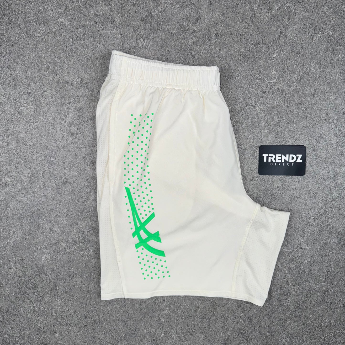 ASICS ICON T-SHIRT & ICON SHORTS SET - CREAM/GREEN