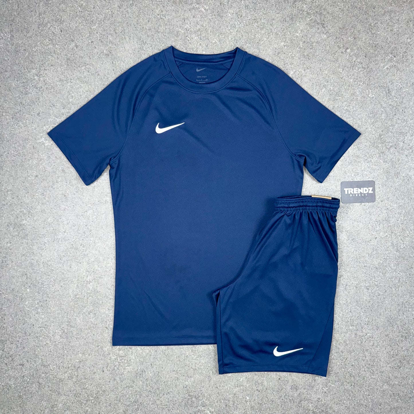 NIKE DRI-FIT T-SHIRT & SHORTS SET - NAVY