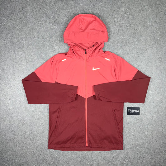 NIKE UV WINDBREAKER - ADOBE RED