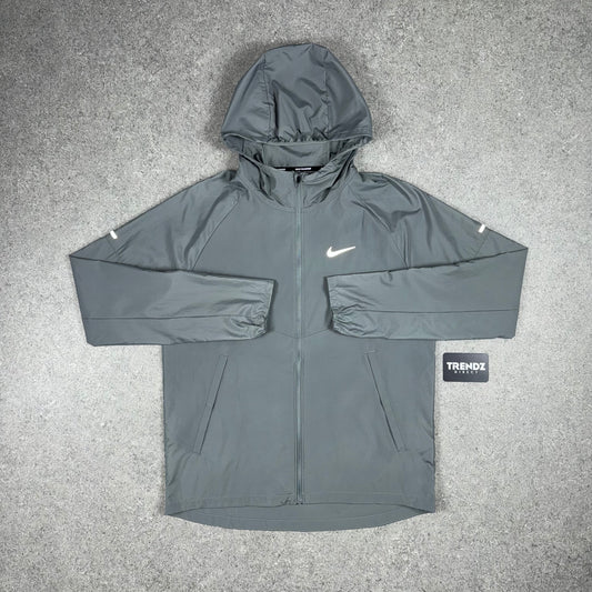 NIKE REPEL WINDBREAKER - GREY