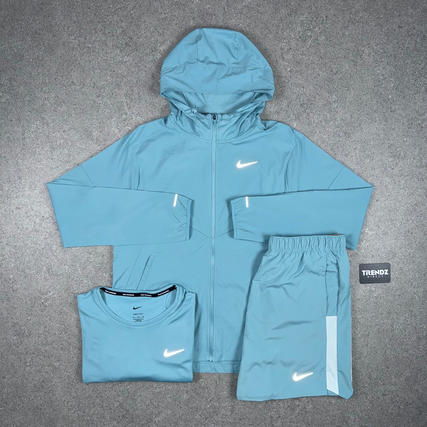 NIKE UV WINDBREAKER, MILER & SHORTS SET - DENIM TURQUOISE