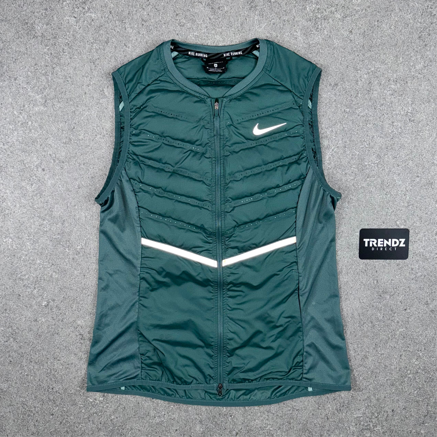 NIKE AEROLOFT GILET - TEAL