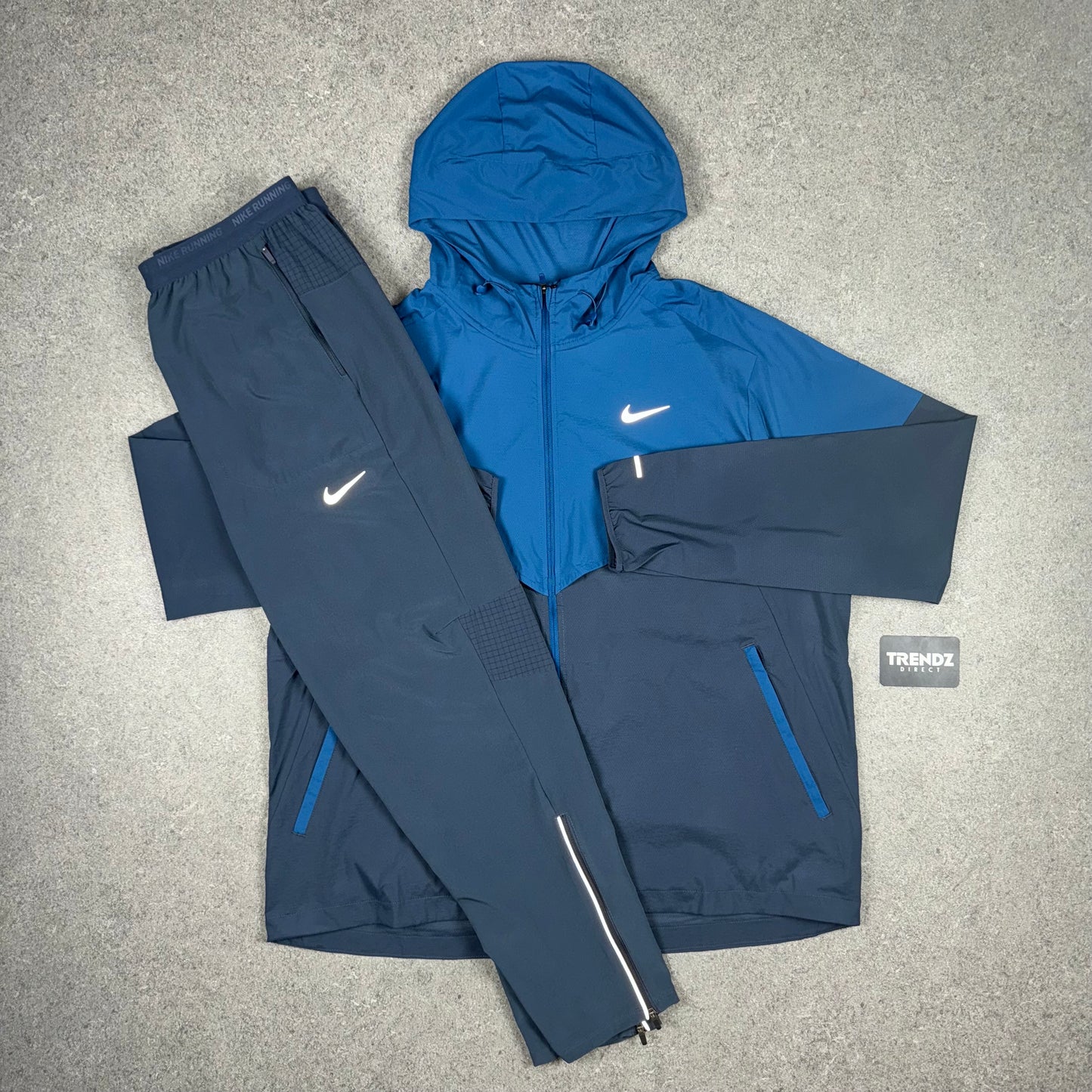NIKE UV WINDBREAKER & PHENOM BOTTOMS SET - THUNDER BLUE/NAVY