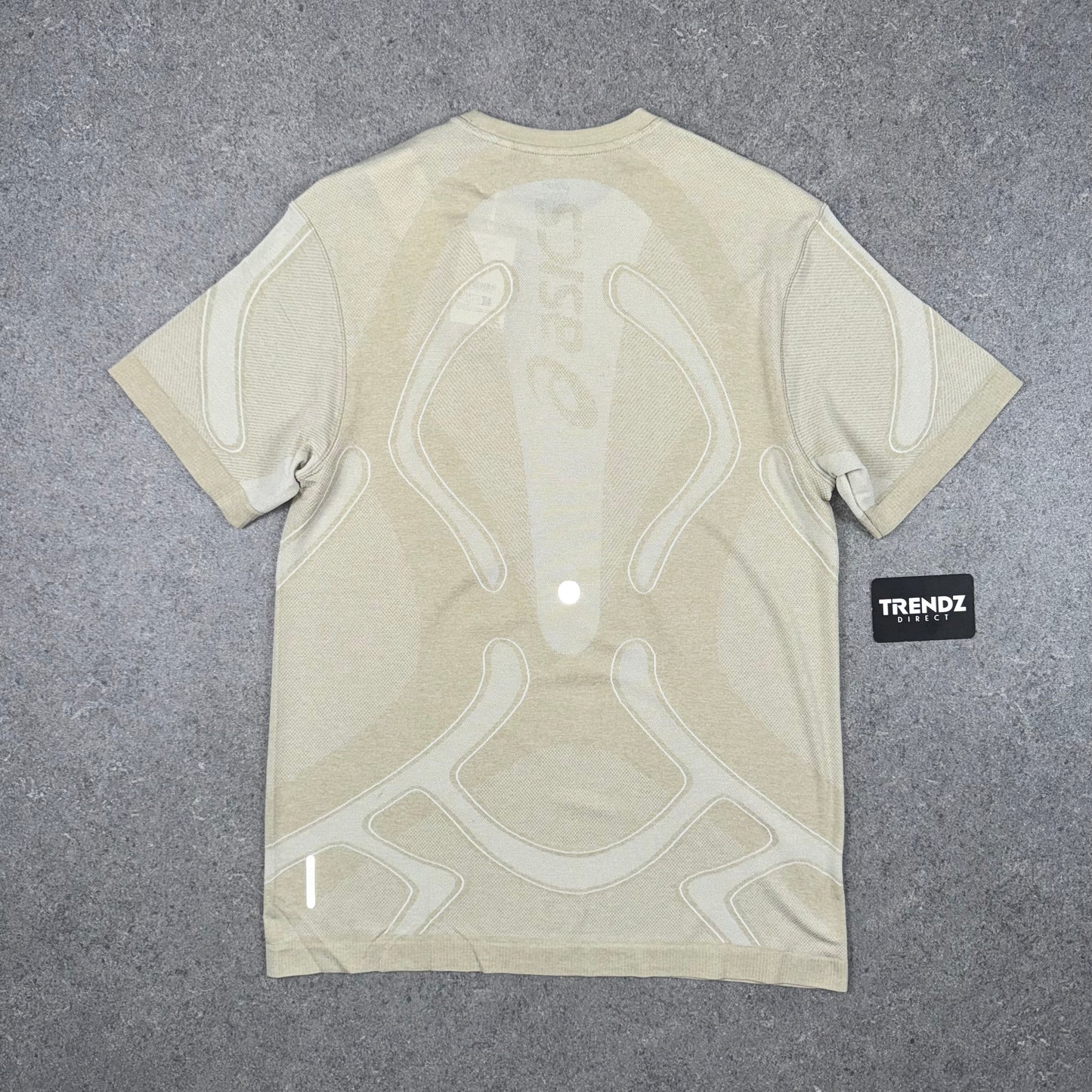 ASICS SEAMLESS T-SHIRT - CREAM