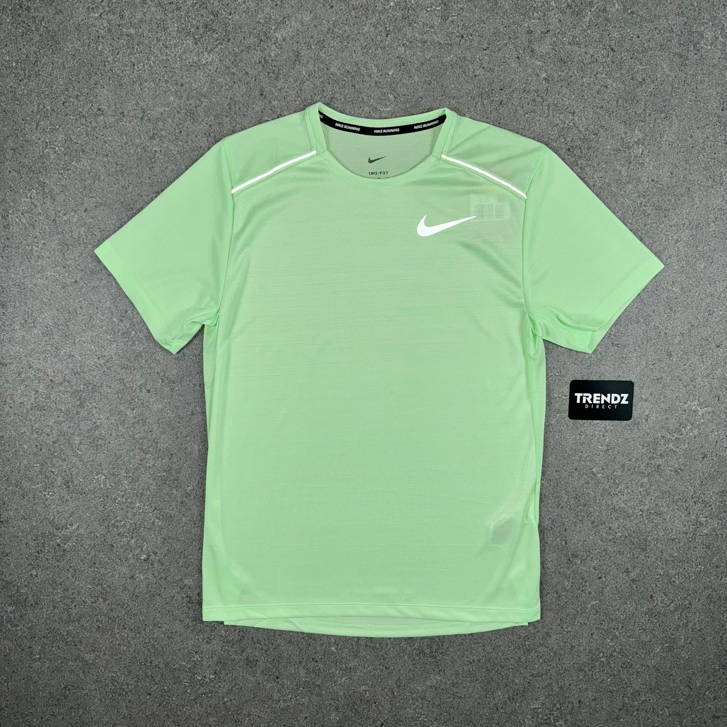 NIKE MILER 1.0 - VAPOUR GREEN
