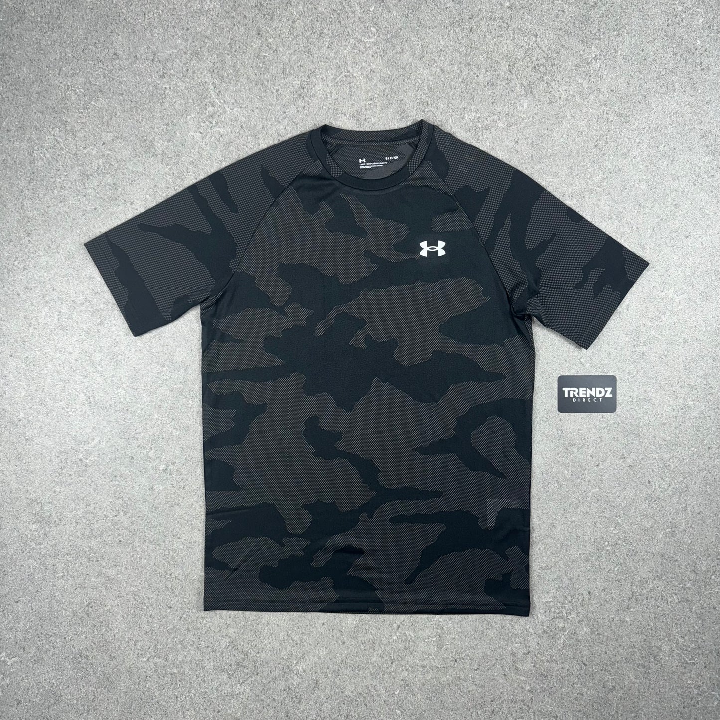 UNDER ARMOUR CAMO T-SHIRT & SHORTS SET - BLACK