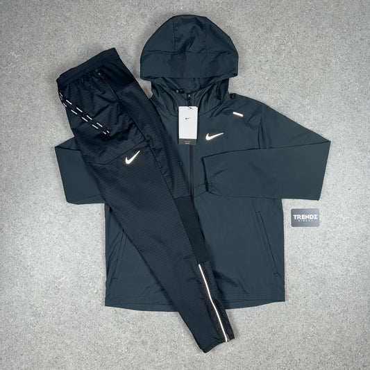 NIKE UV WINDBREAKER & PHENOM TRACKSUIT - BLACK