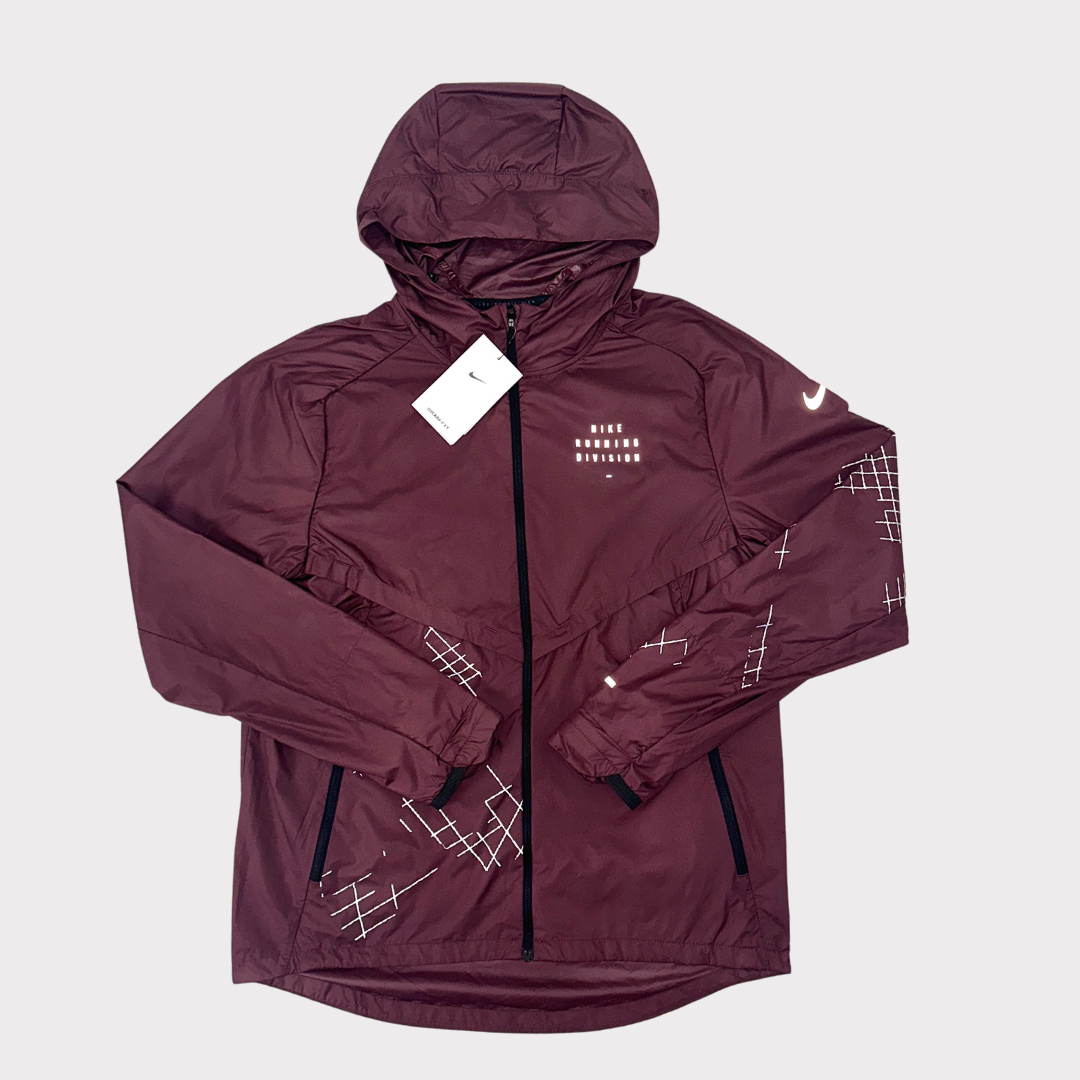 Nike shop burgundy jacket
