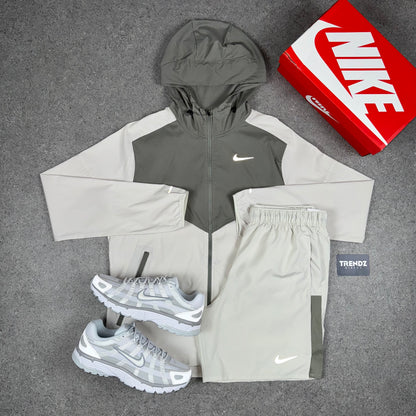 NIKE UV WINDBREAKER & SHORTS SET - BEIGE