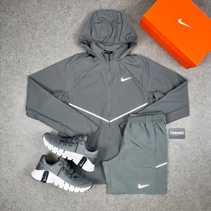 NIKE UV MILER JACKET & MILER SHORTS SET - GREY