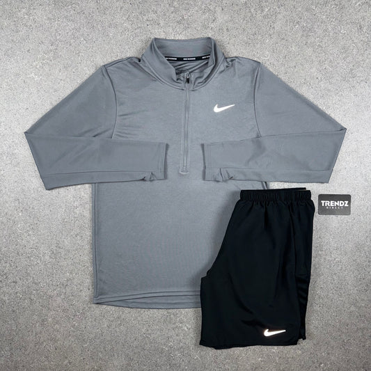 NIKE PACER HALF ZIP & CHALLENGER SHORTS SET - GREY/BLACK