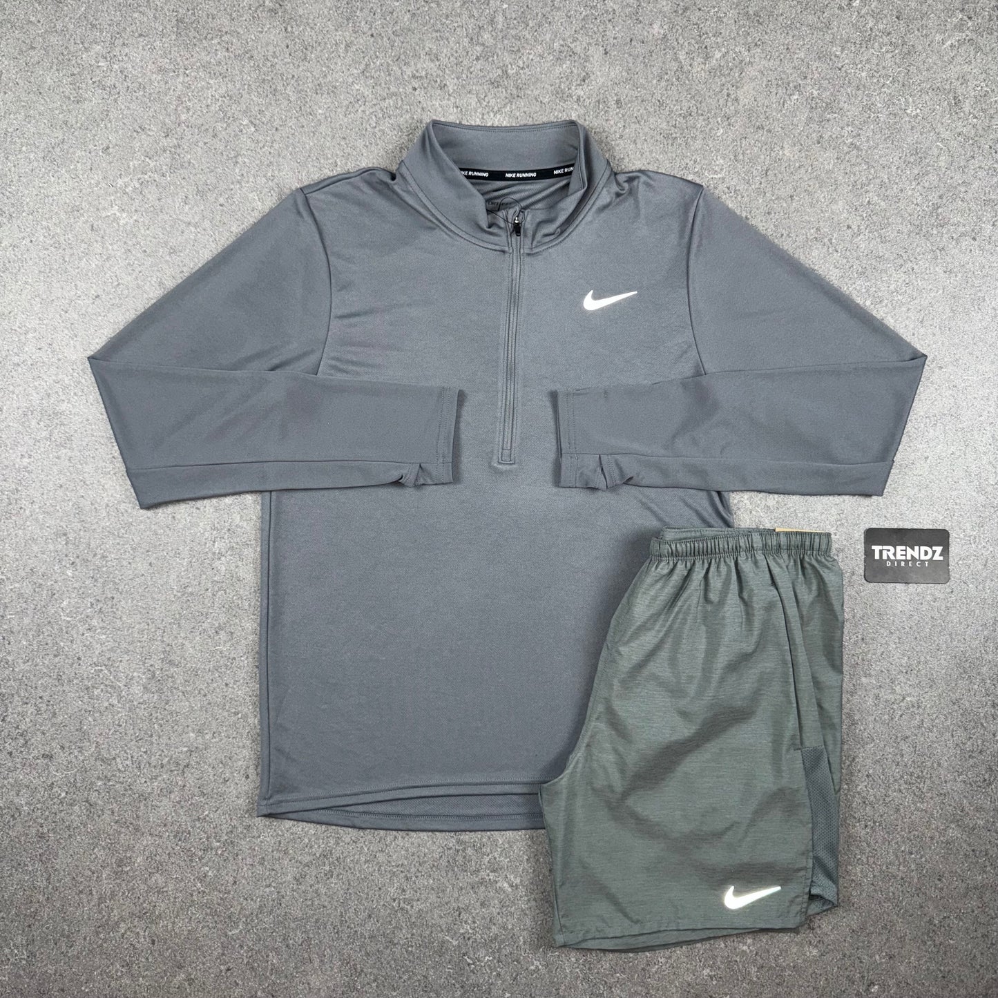 NIKE PACER HALF ZIP & CHALLENGER SHORTS SET - GREY