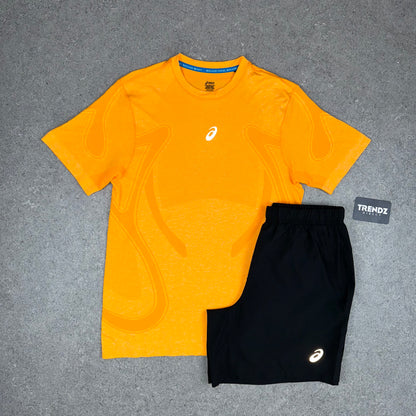 ASICS SEAMLESS T-SHIRT & SHORTS SET - ORANGE/BLACK