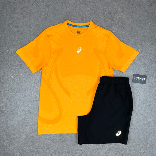 ASICS SEAMLESS T-SHIRT & SHORTS SET - ORANGE/BLACK