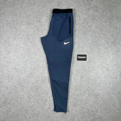 NIKE THERMA SPHERE TRACKSUIT - NAVY