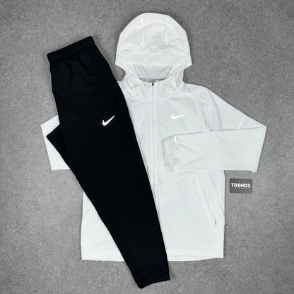 NIKE UV WINDBREAKER TRACKSUIT - WHITE/BLACK