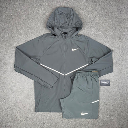 NIKE UV MILER JACKET & MILER SHORTS SET - GREY