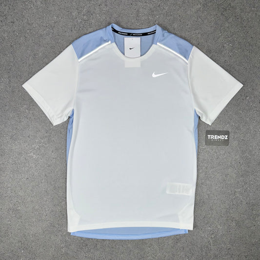 NIKE MILER T-SHIRT - WHITE/BLUE