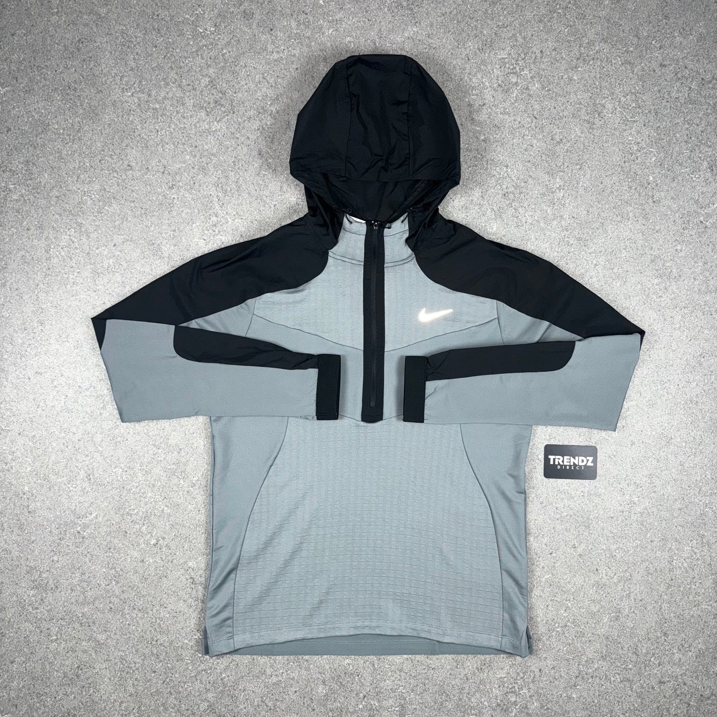 NIKE THERMA SPHERE TRACKSUIT - GREY/BLACK