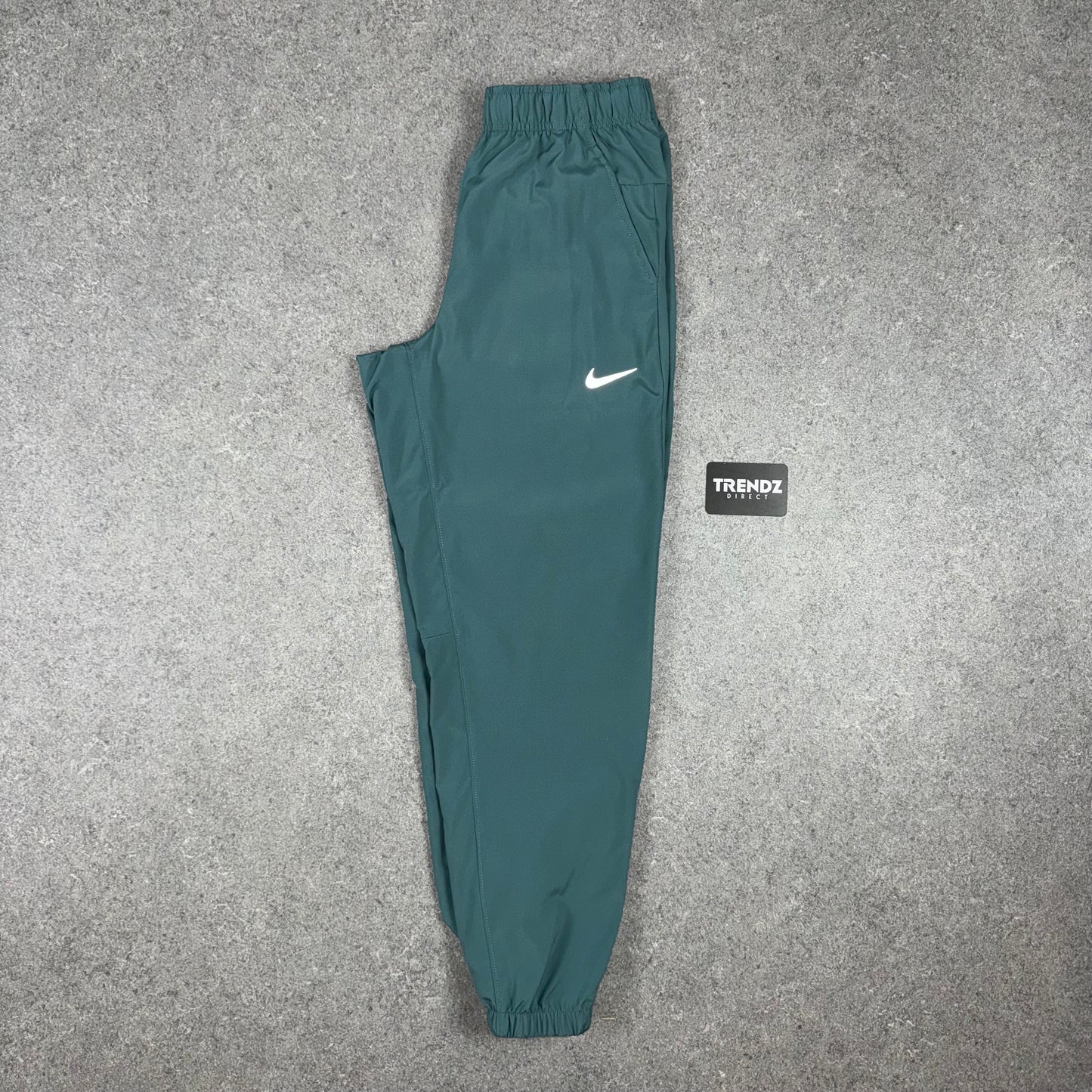 NIKE REPEL TRACKSUIT - JUNGLE GREEN
