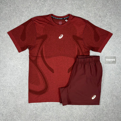 ASICS SEAMLESS T-SHIRT & SHORTS SET - DARK RED