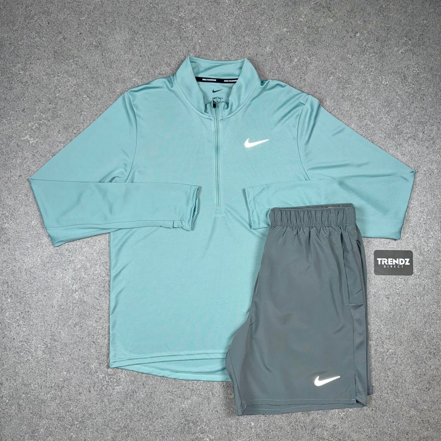 NIKE PACER HALF ZIP & CHALLENGER SHORTS SET - MINT/GREY