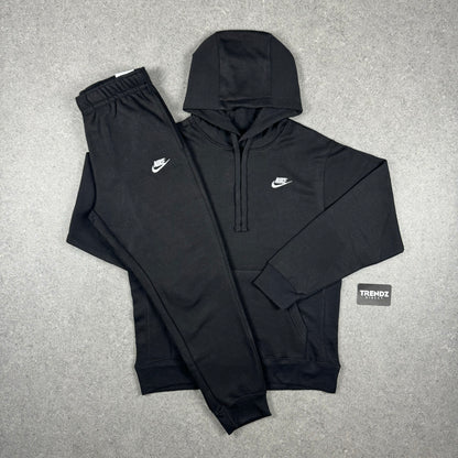 NIKE CLUB FLEECE TRACKSUIT - BLACK