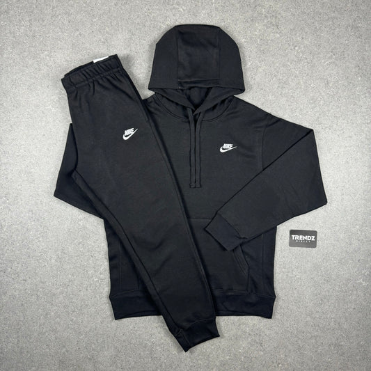 NIKE CLUB FLEECE TRACKSUIT - BLACK