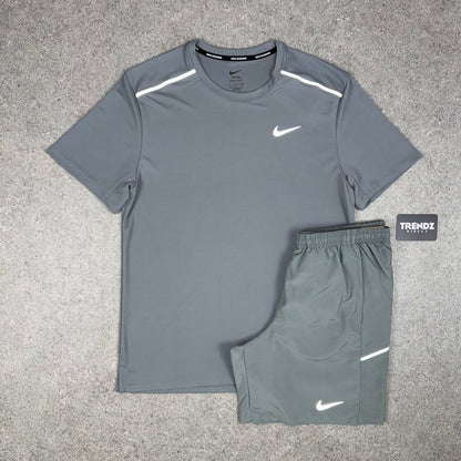 NIKE MILER T-SHIRT & MILER SHORTS SET - GREY