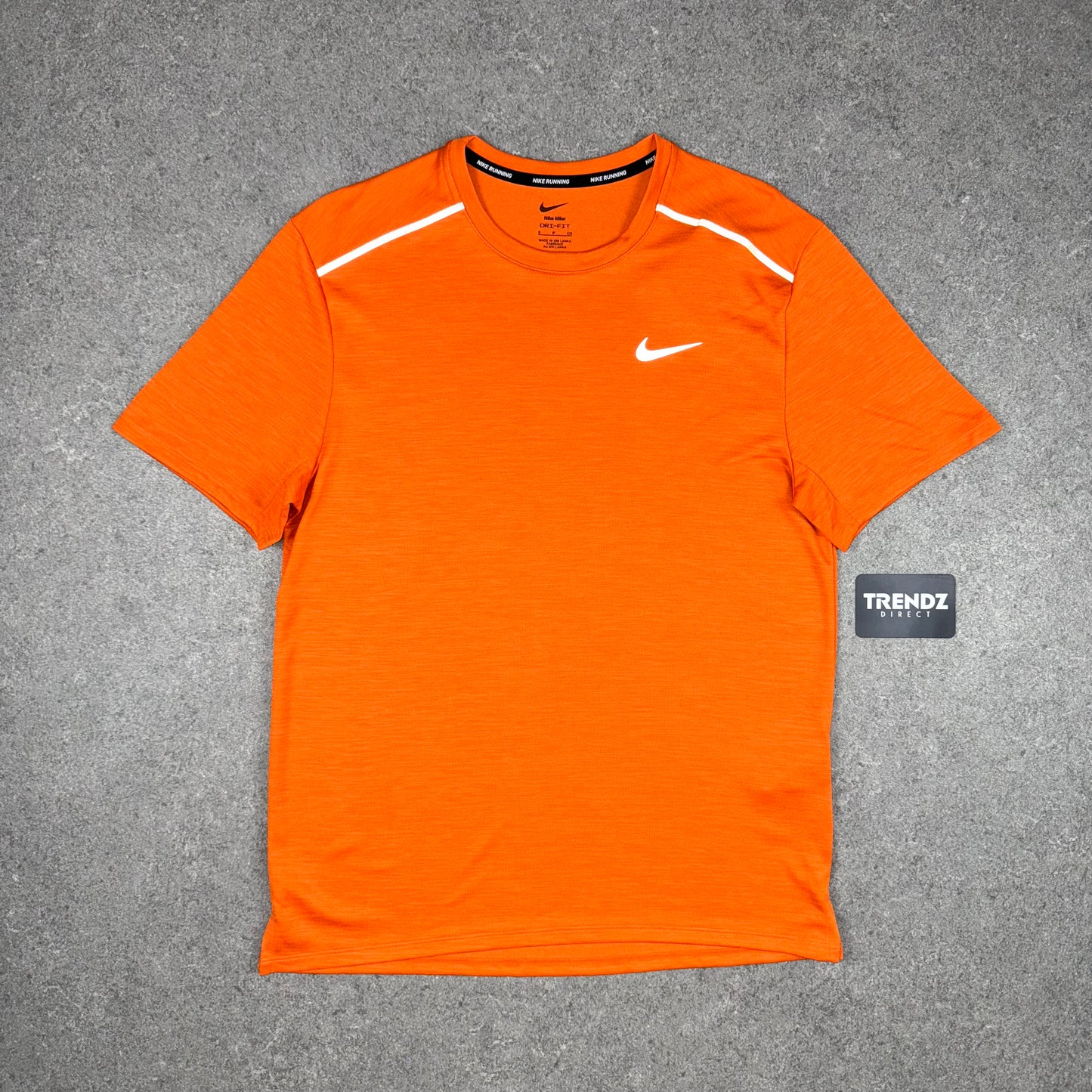 NIKE MILER T-SHIRT - SAFETY ORANGE