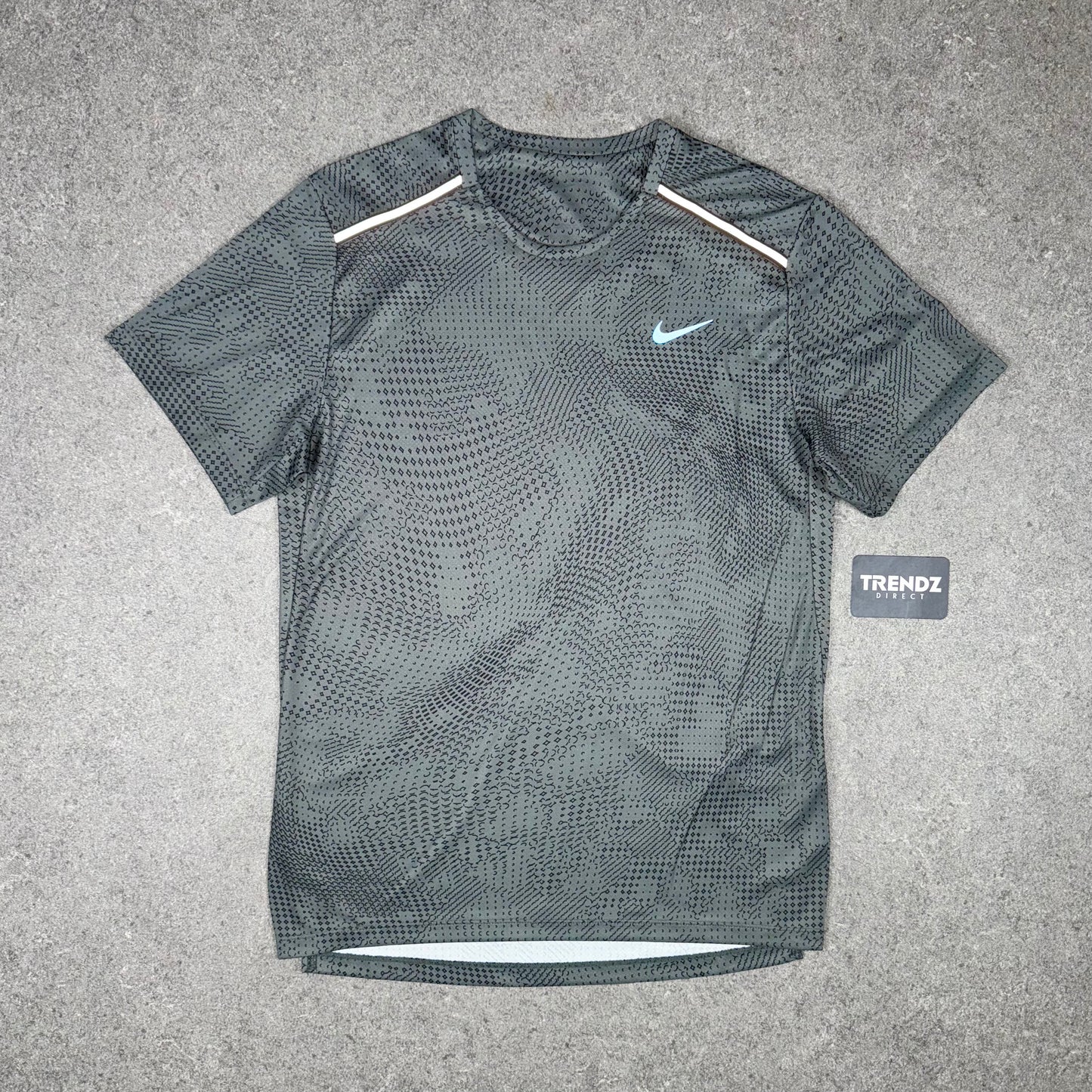 NIKE ECLIPSE T-SHIRT & SHORTS SET - GREY