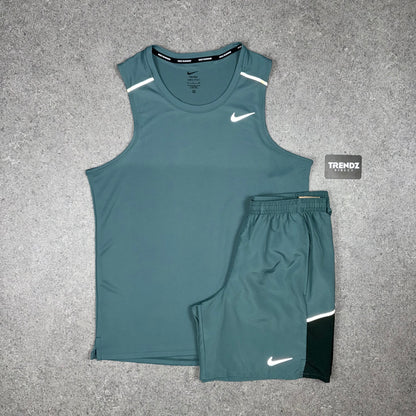 NIKE MILER VEST & SHORTS SET - JUNGLE GREEN