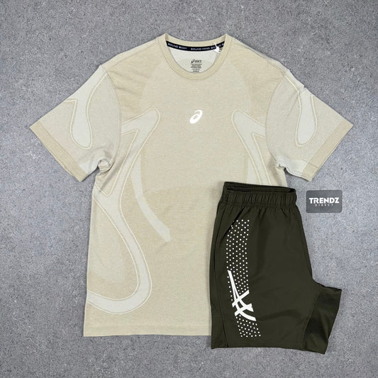 ASICS SEAMLESS T-SHIRT & SHORTS SET - CREAM/BROWNSTONE