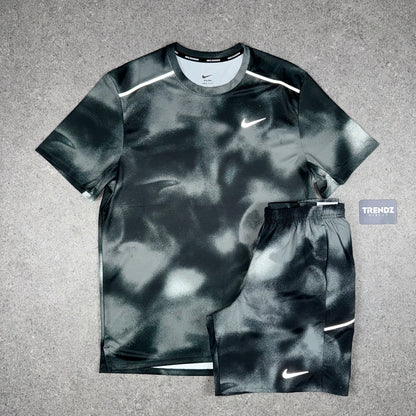 NIKE MILER FLASH SET - BLACK/SMOKE GREY
