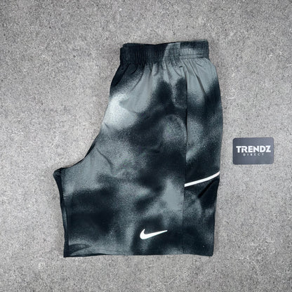 NIKE MILER FLASH SET - BLACK/SMOKE GREY