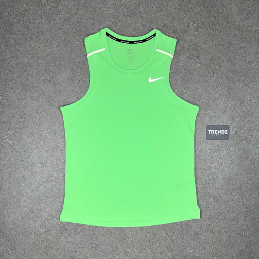 NIKE MILER VEST - GREEN