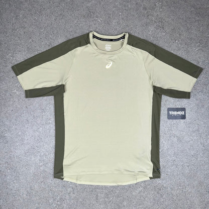 ASICS FUJITRAIL T-SHIRT & ICON SHORTS SET - KHAKI/BROWNSTONE