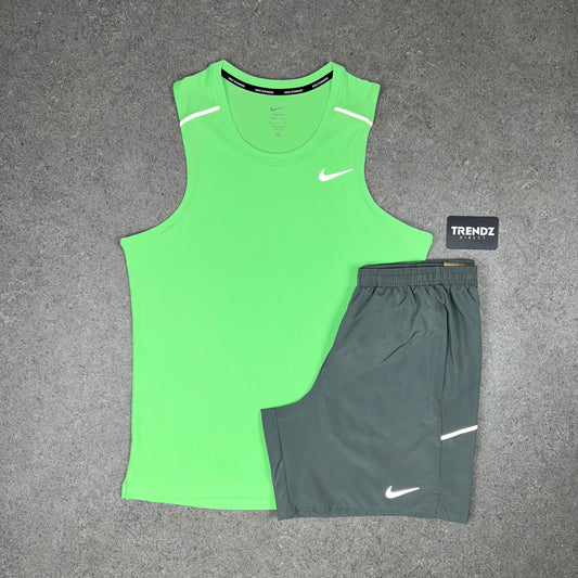 NIKE MILER VEST & SHORTS SET - GREEN/GREY