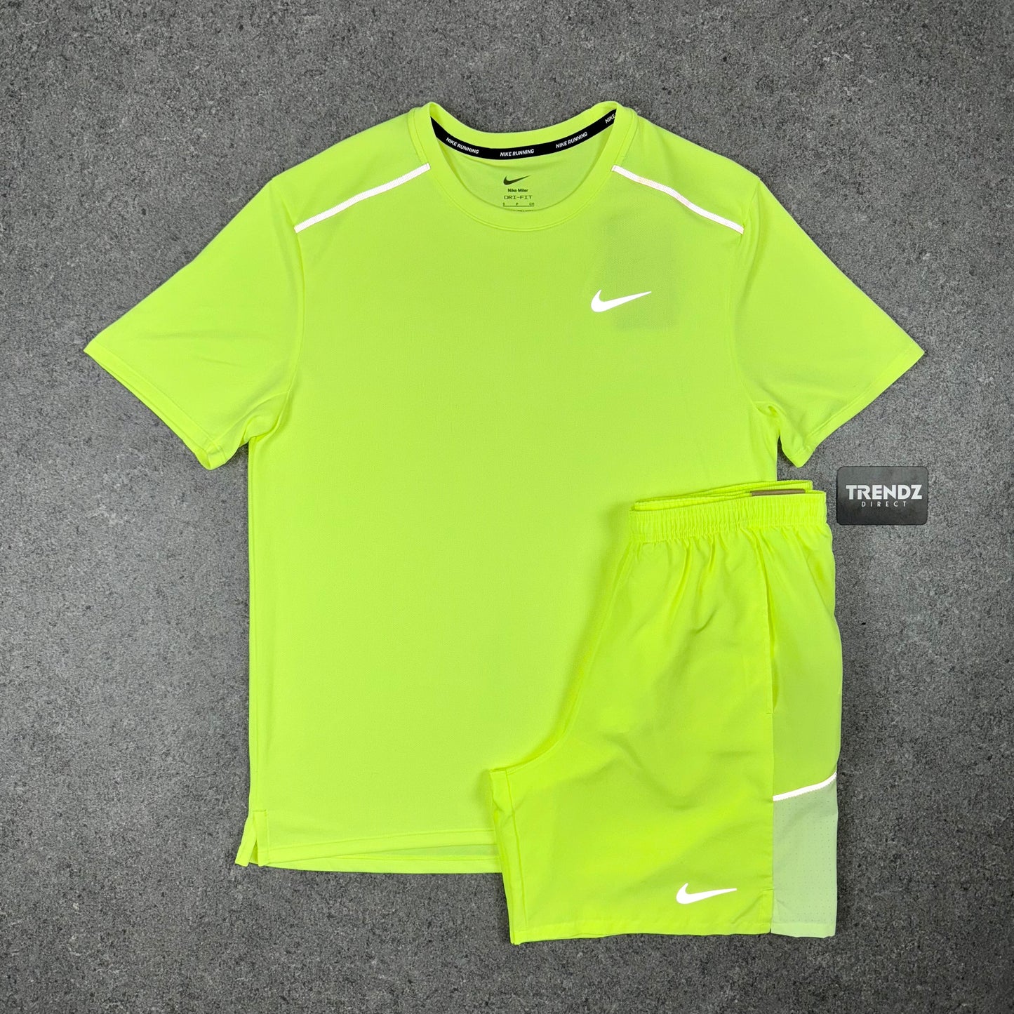 NIKE UV WINDBREAKER TRIO SET - VOLT/BLUE
