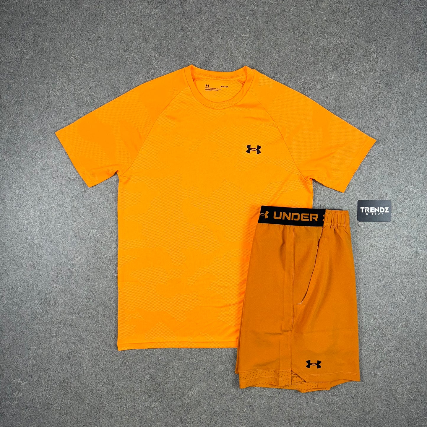 UNDER ARMOUR CAMO T-SHIRT & SHORTS SET - ORANGE