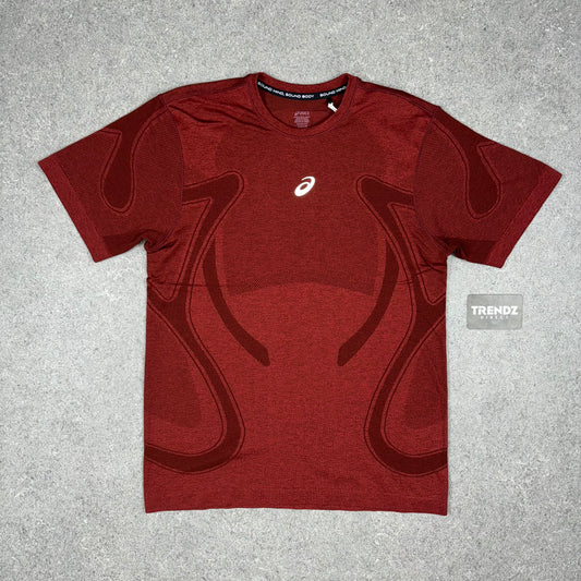 ASICS SEAMLESS T-SHIRT - DARK RED