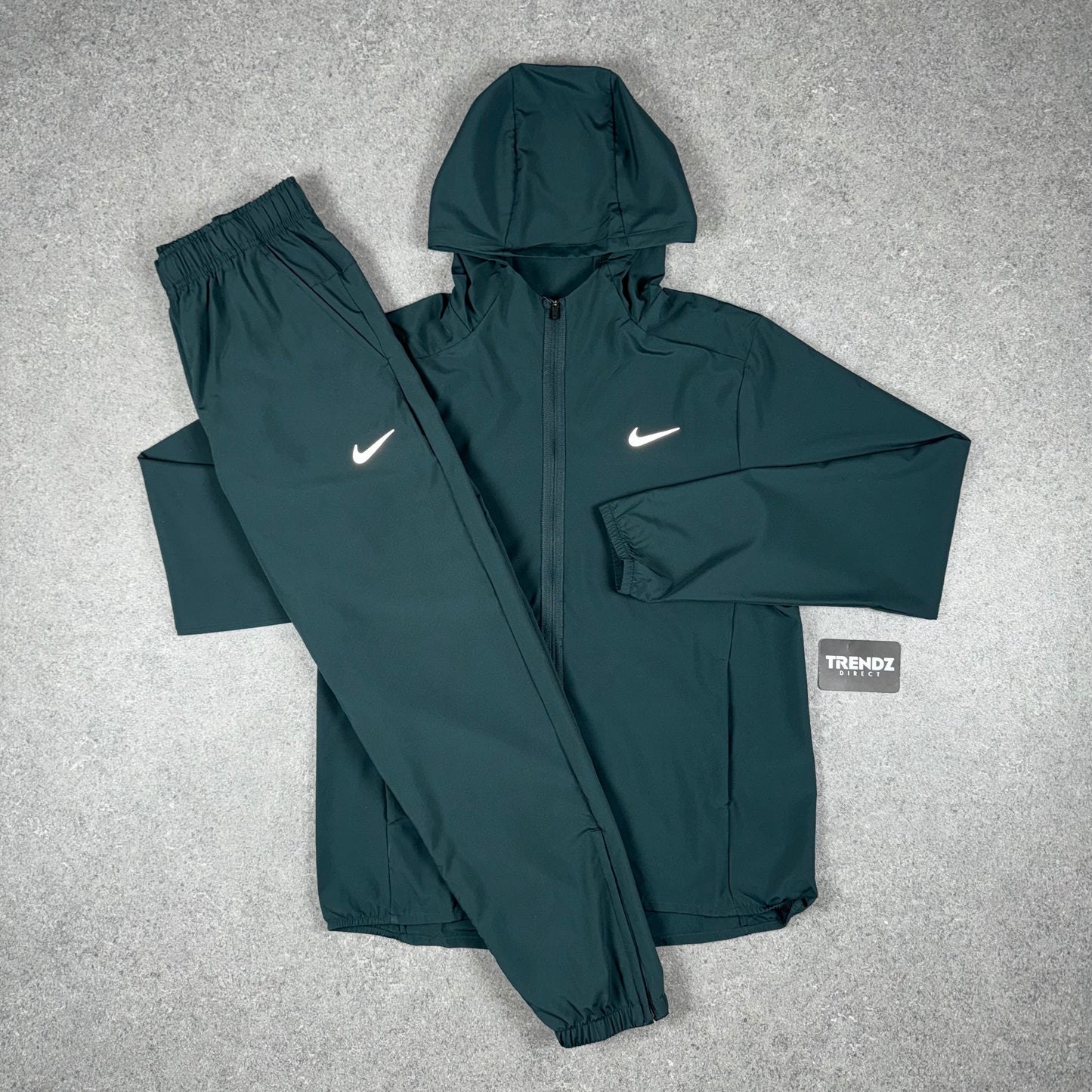 NIKE REPEL TRACKSUIT - JUNGLE GREEN