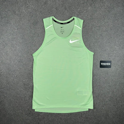 NIKE MILER VEST & FLEX TRAIL SHORTS SET - VAPOUR GREEN