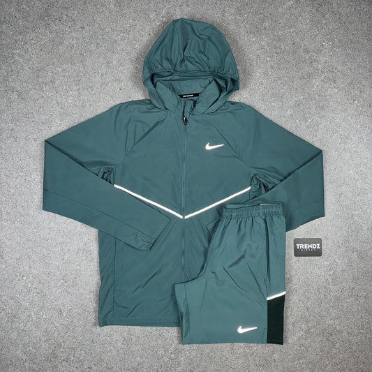 NIKE UV MILER JACKET & MILER SHORTS SET - JUNGLE GREEN