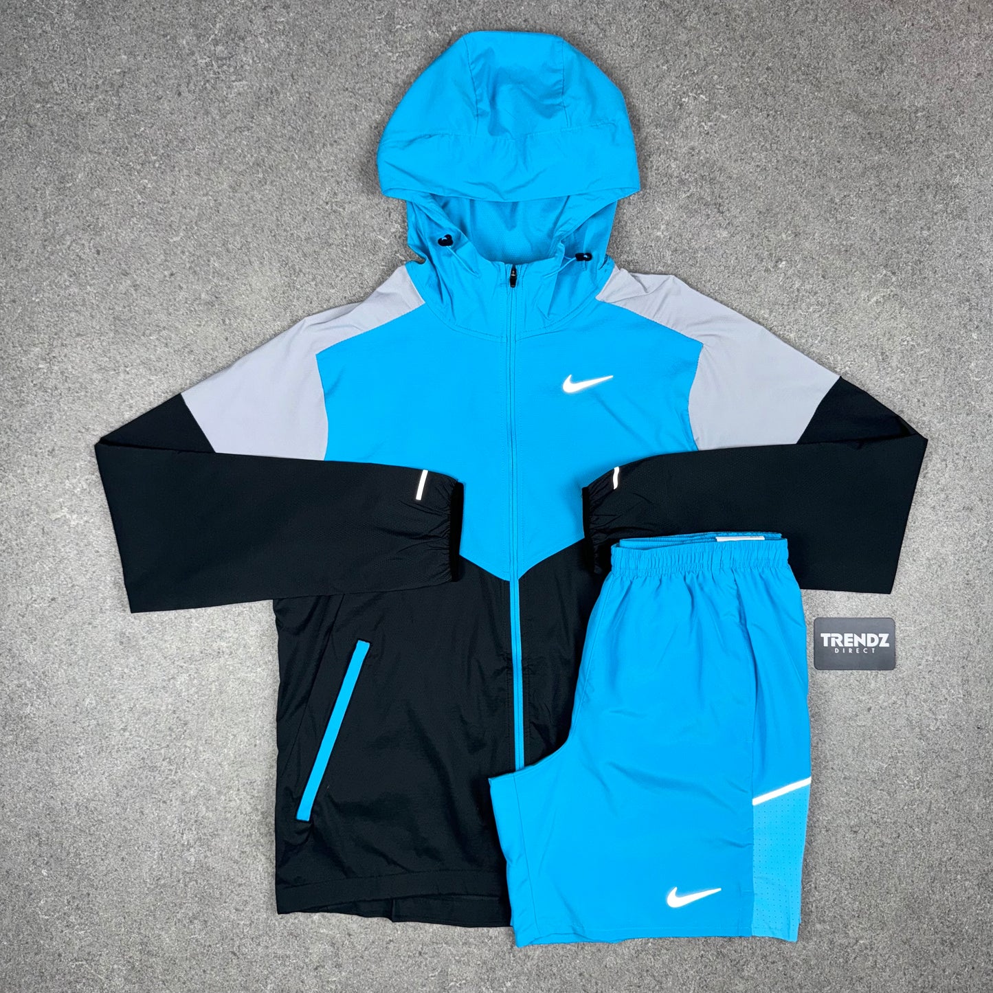 NIKE UV WINDBREAKER & SHORTS SET - BALTIC BLUE