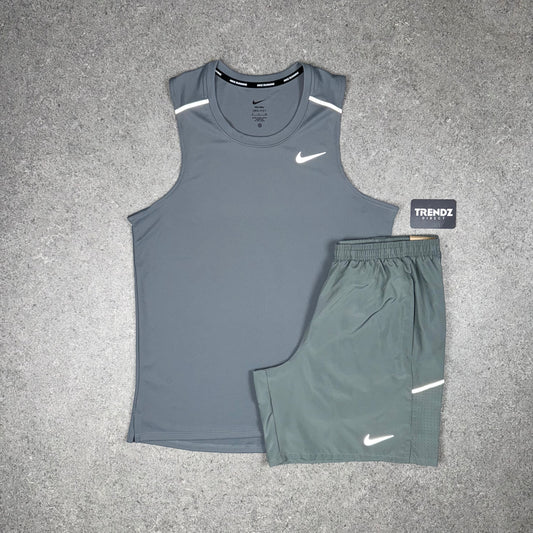 NIKE MILER VEST & SHORTS SET - GREY