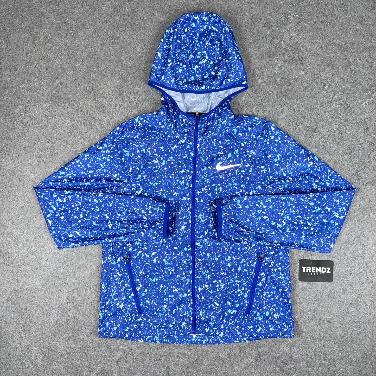 NIKE SHIELD WINDBREAKER - DOTTED BLUE