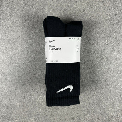 NIKE EVERYDAY SOCKS (3 PACK)